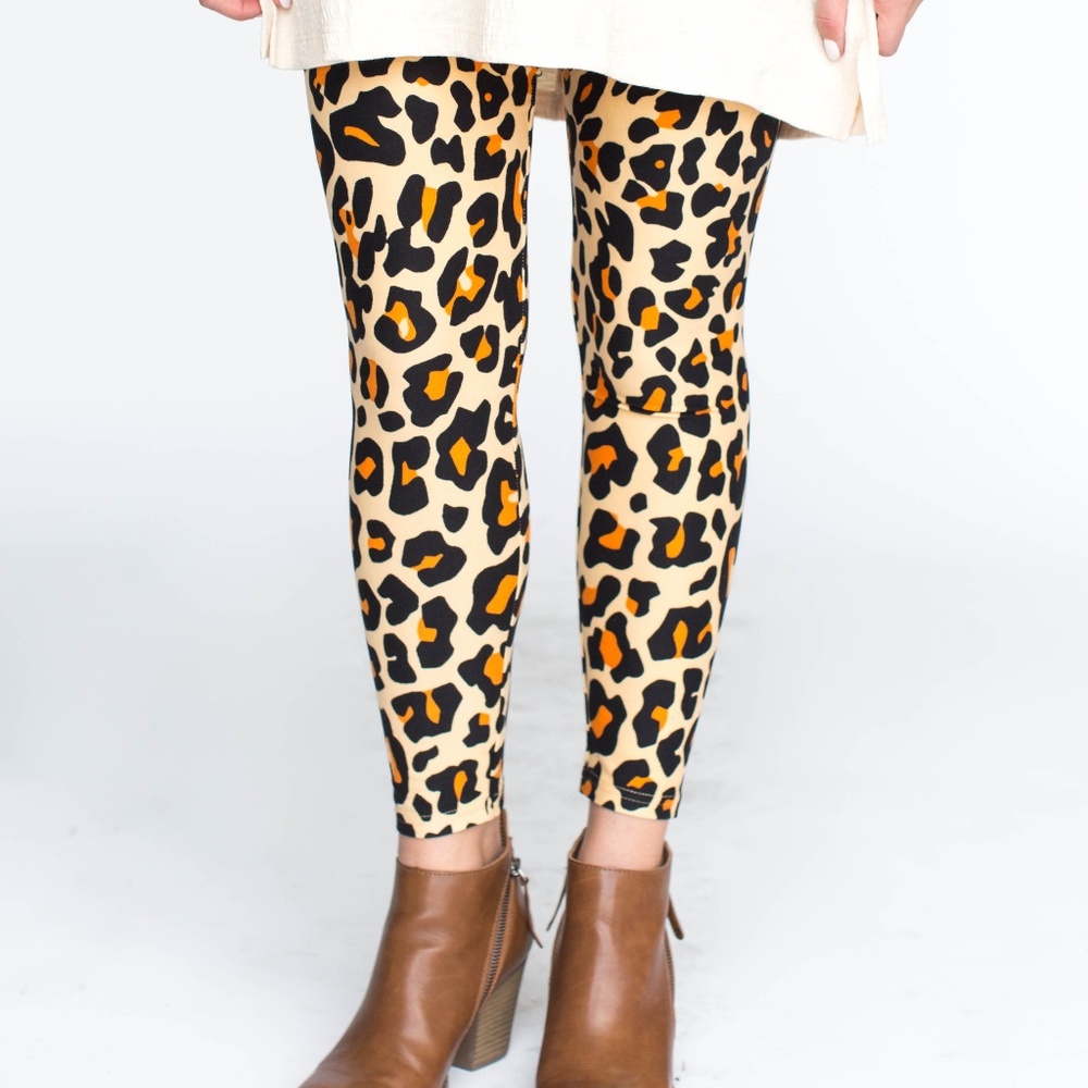 💰 FINAL SALE 💰Animal Print Leggings